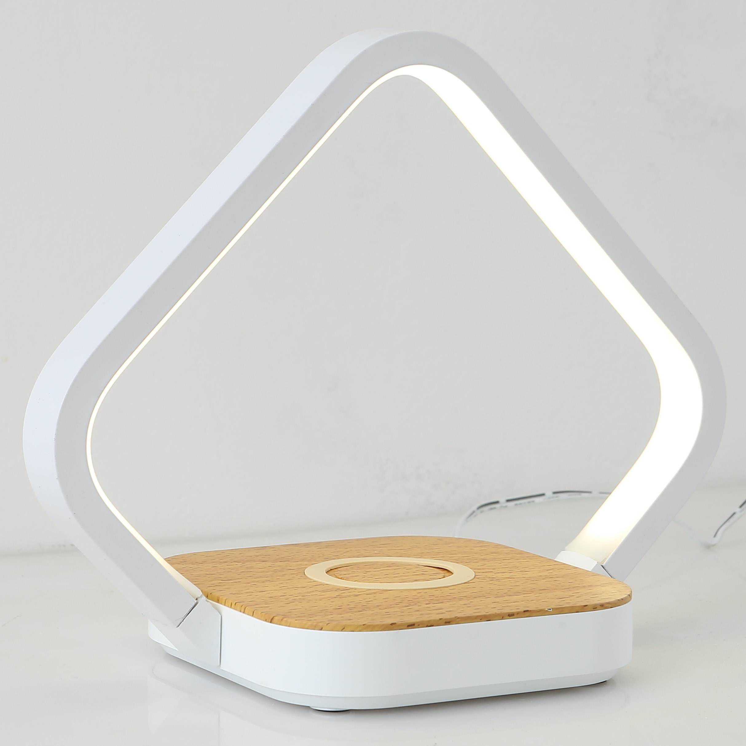 Veioza LED Rhombus 3.5W, 220 lumeni, lumina neutra, incarcare wireless, control tactil, 3 trepte de lumina, alb + maro