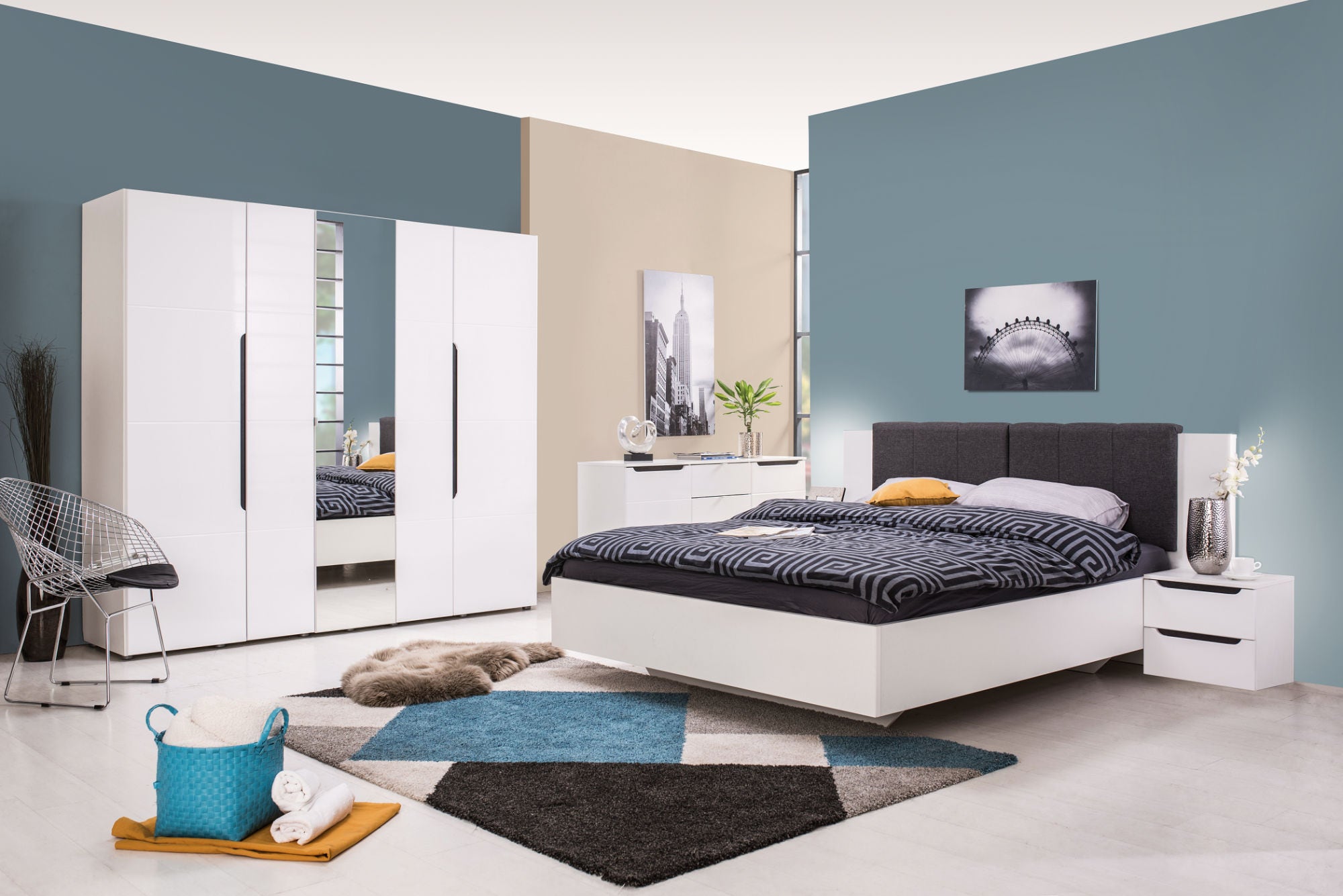 Dulap dormitor Karl 5K1O, alb + lemn negru + alb lucios, 5 usi, cu oglinda, 223.5 x 55.5 x 206 cm, 5C