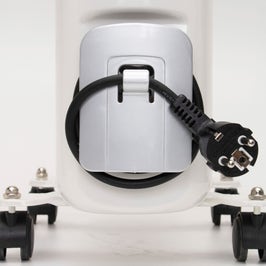 Calorifer electric cu ulei Home FKOS 11 M, 3 trepte, 2000 W, 230 x 600 x 510 mm, 11 elementi, termostat reglabil, maner si rotite pentru o deplasare facila, indicator luminos functionare, alb